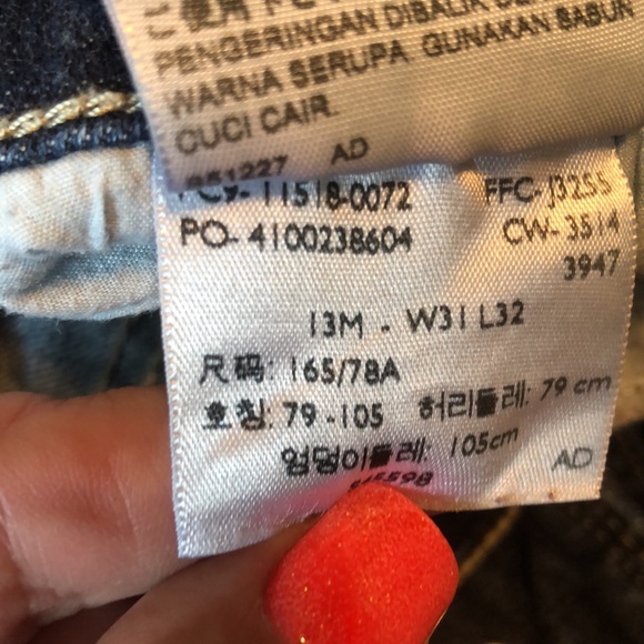 Levi’s size 13 boot cut jeans - Picture 4 of 4